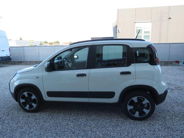 FIAT Panda 1.0 FireFly S&S Hyb. Cross