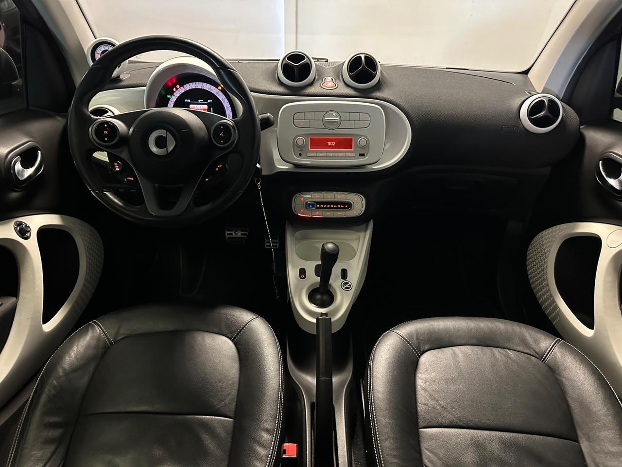 SMART FORTWO 1.0 PASSION 71CV AUTOMATICA TOTAL WHITE