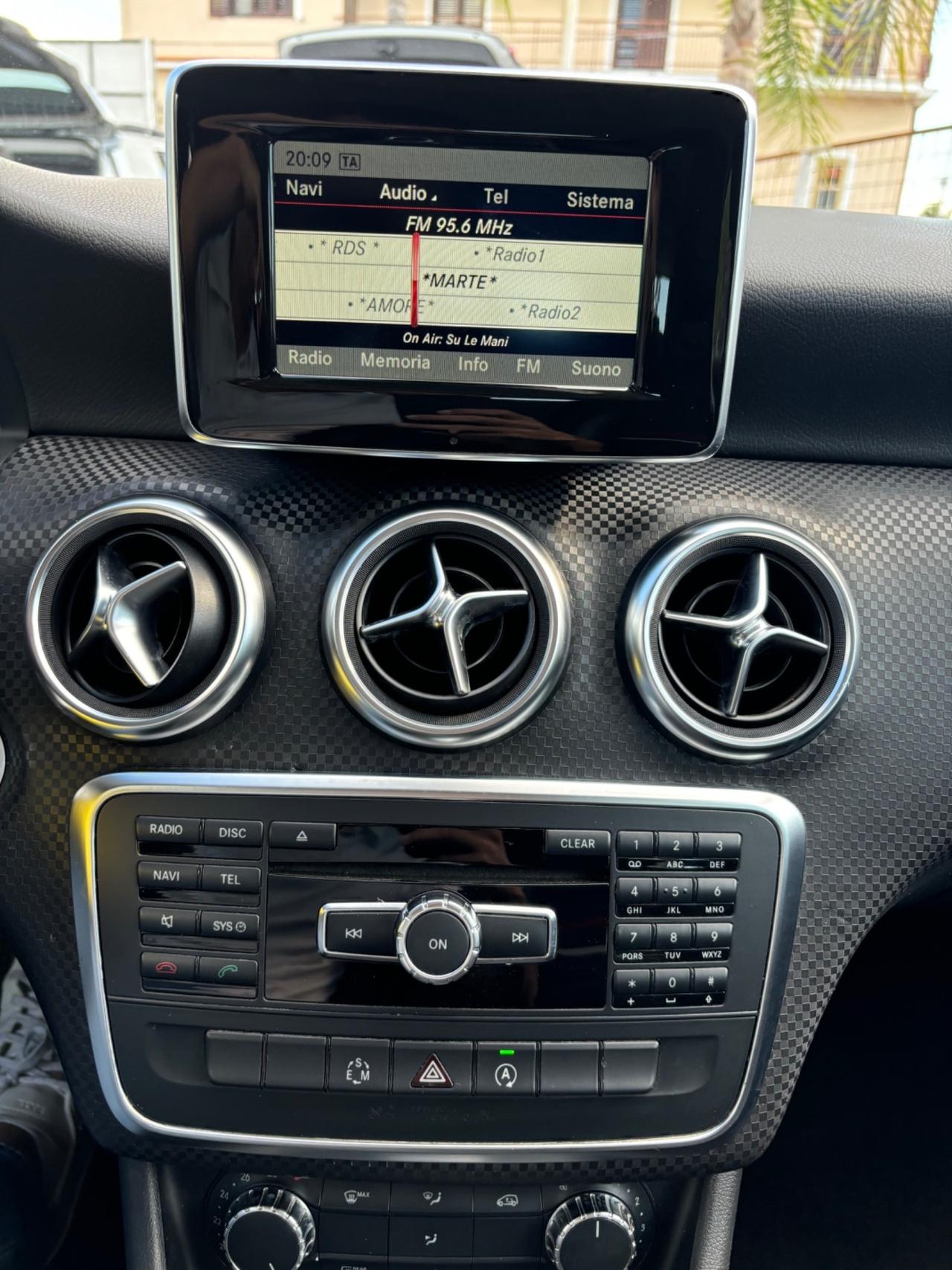 MERCEDES-BENZ A180 110CV AUTOMATIC 120.000KM