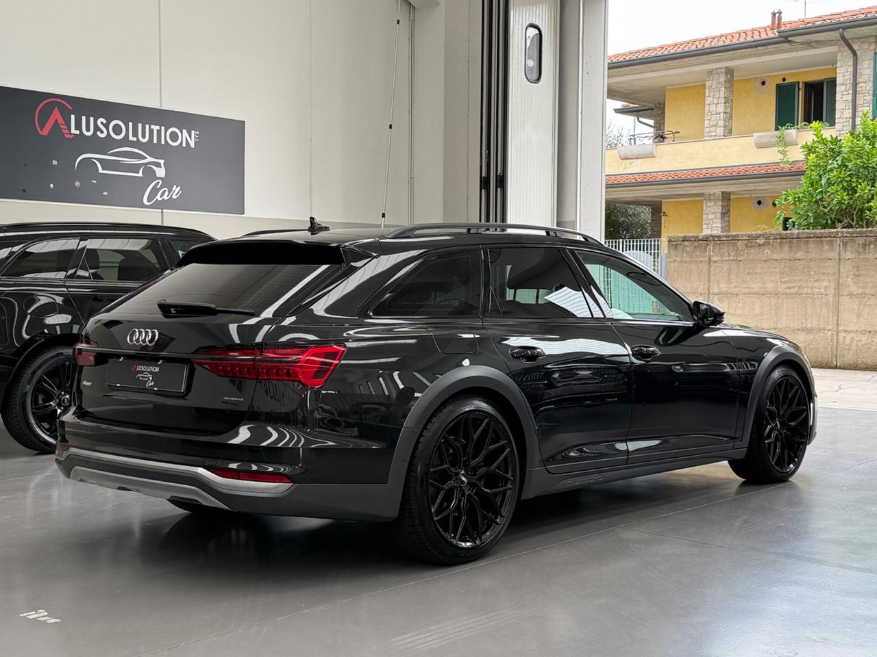 Audi A6 allroad 45 TDI 3.0 quattro tiptronic