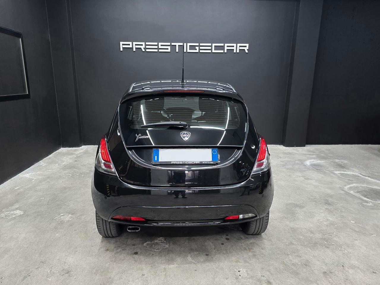 Lancia Ypsilon SeS Silver