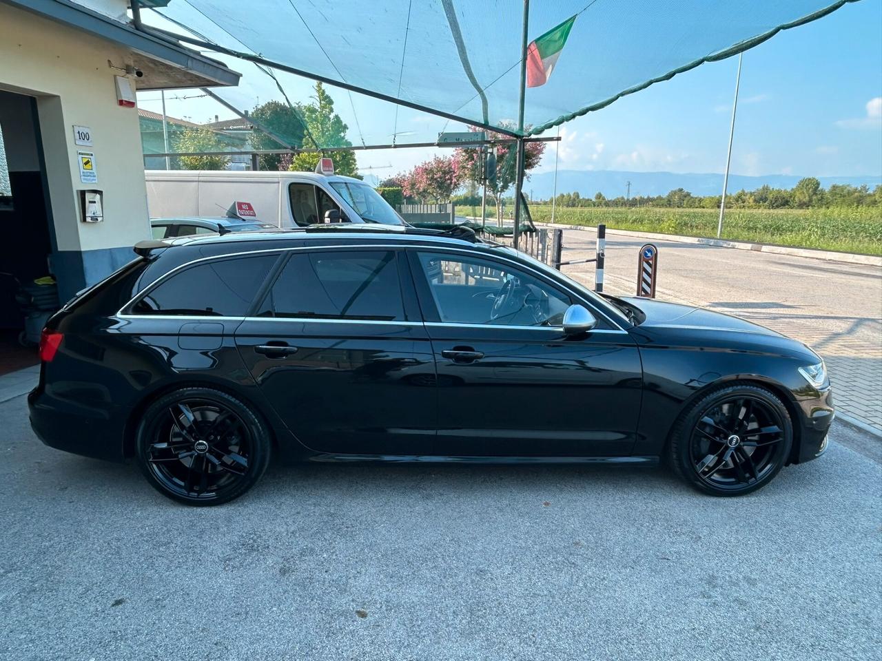 AUDI S6 AVANT 4.0 TFSI V8 420CV quattro S-Tronic