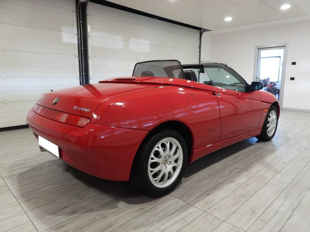Alfa Romeo Spider 1.8