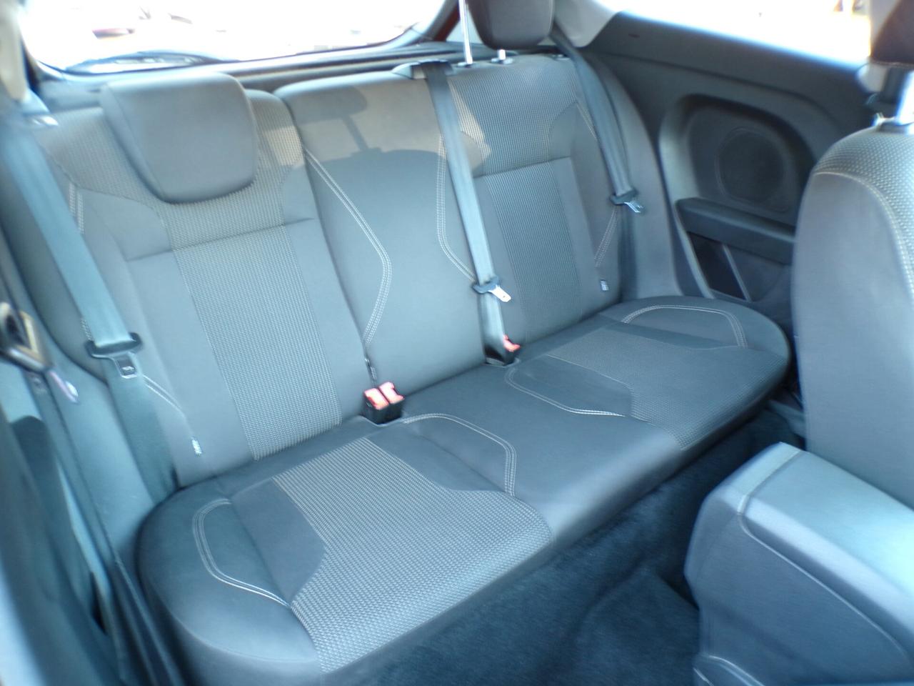 Ford Fiesta 1.2 82CV 3 porte Titanium