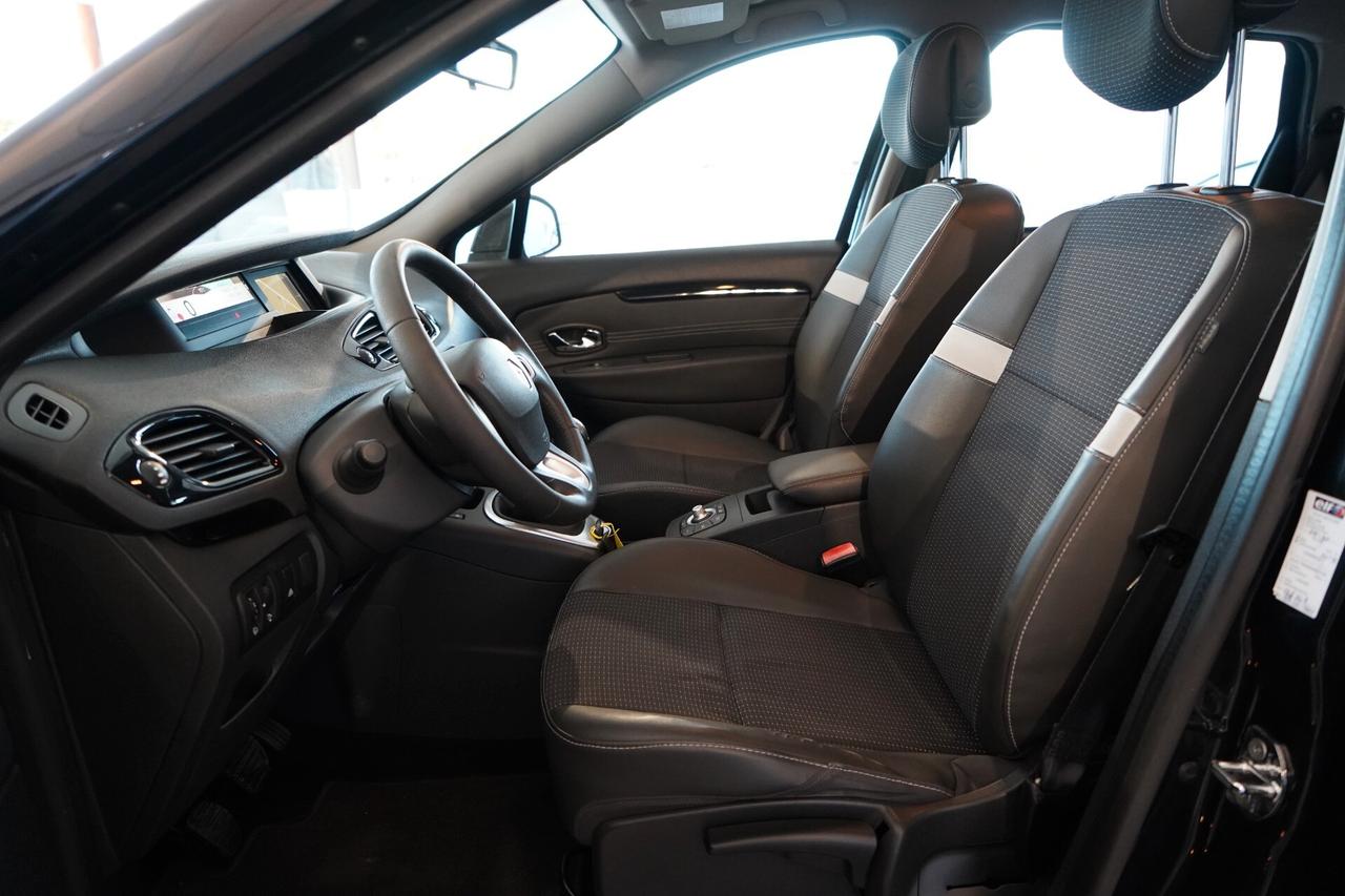 Renault Scenic X-Mod 1.5 dCi 110CV