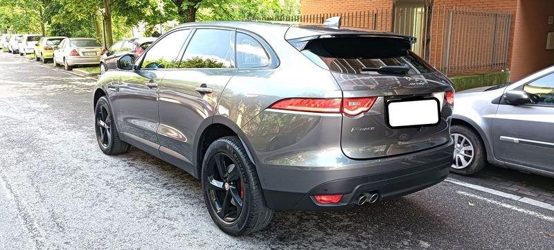 Jaguar F-Pace 2.0 D 180 CV AWD aut. Portfolio - SPLENDIDA Tagliandata