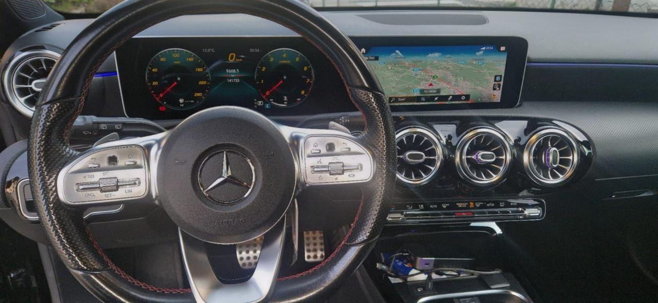 MERCEDES-BENZ A 250 Automatic 4Matic AMG Line Premium