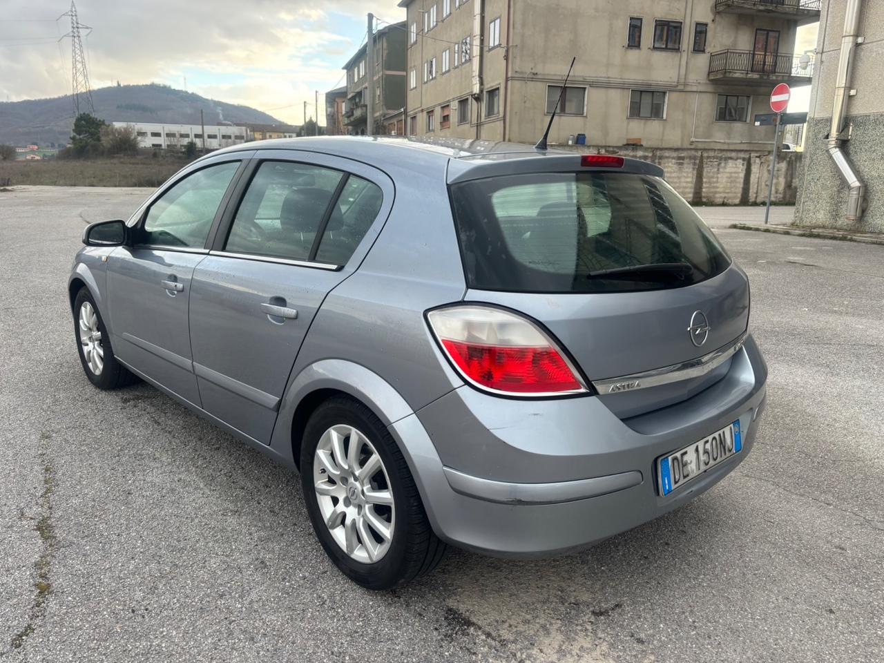Opel Astra 1.7 CDTI 101CV 5 porte Cosmo