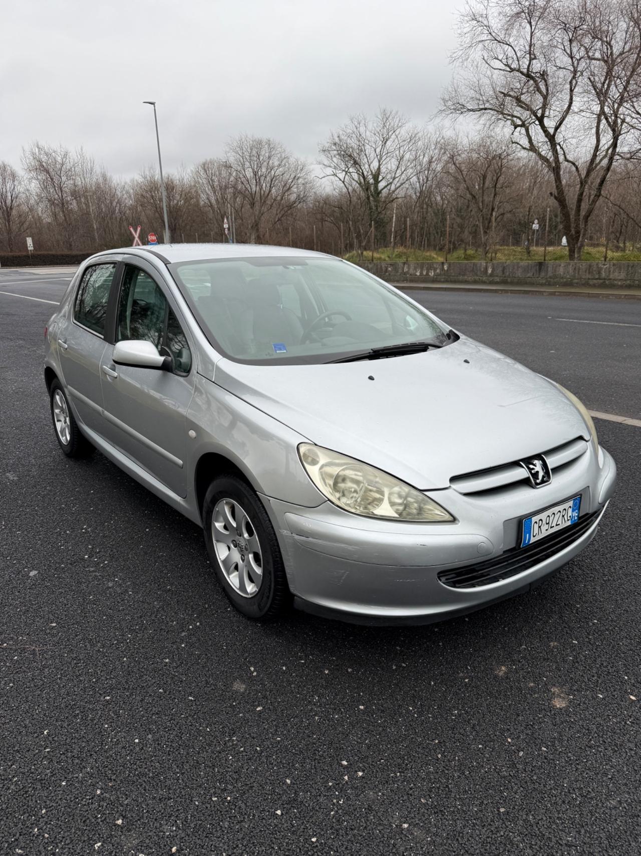 Peugeot 307 1.4 16V 5p. XR Plus