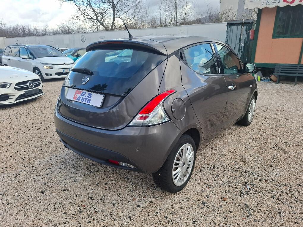 Lancia Ypsilon 1.3 MJT 16V 95 CV 5 porte S&S Gold