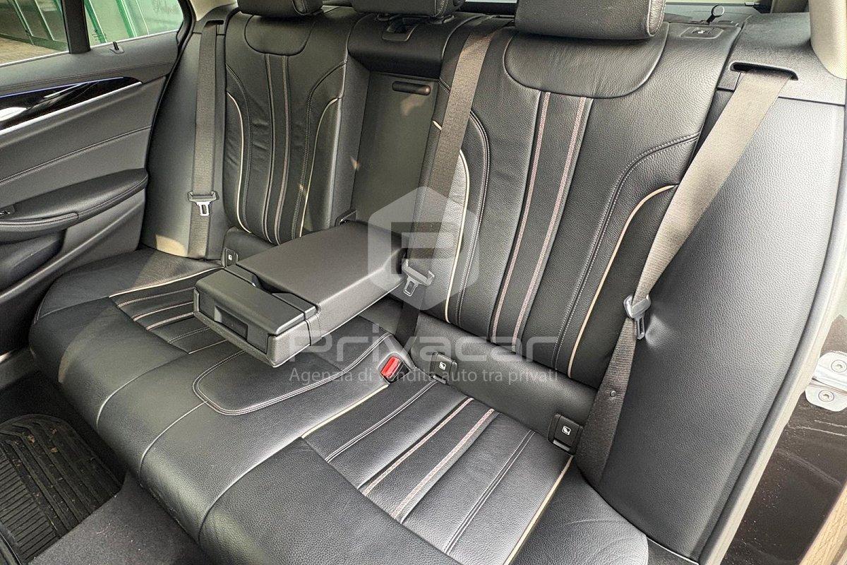 BMW 520d xDrive Touring Luxury