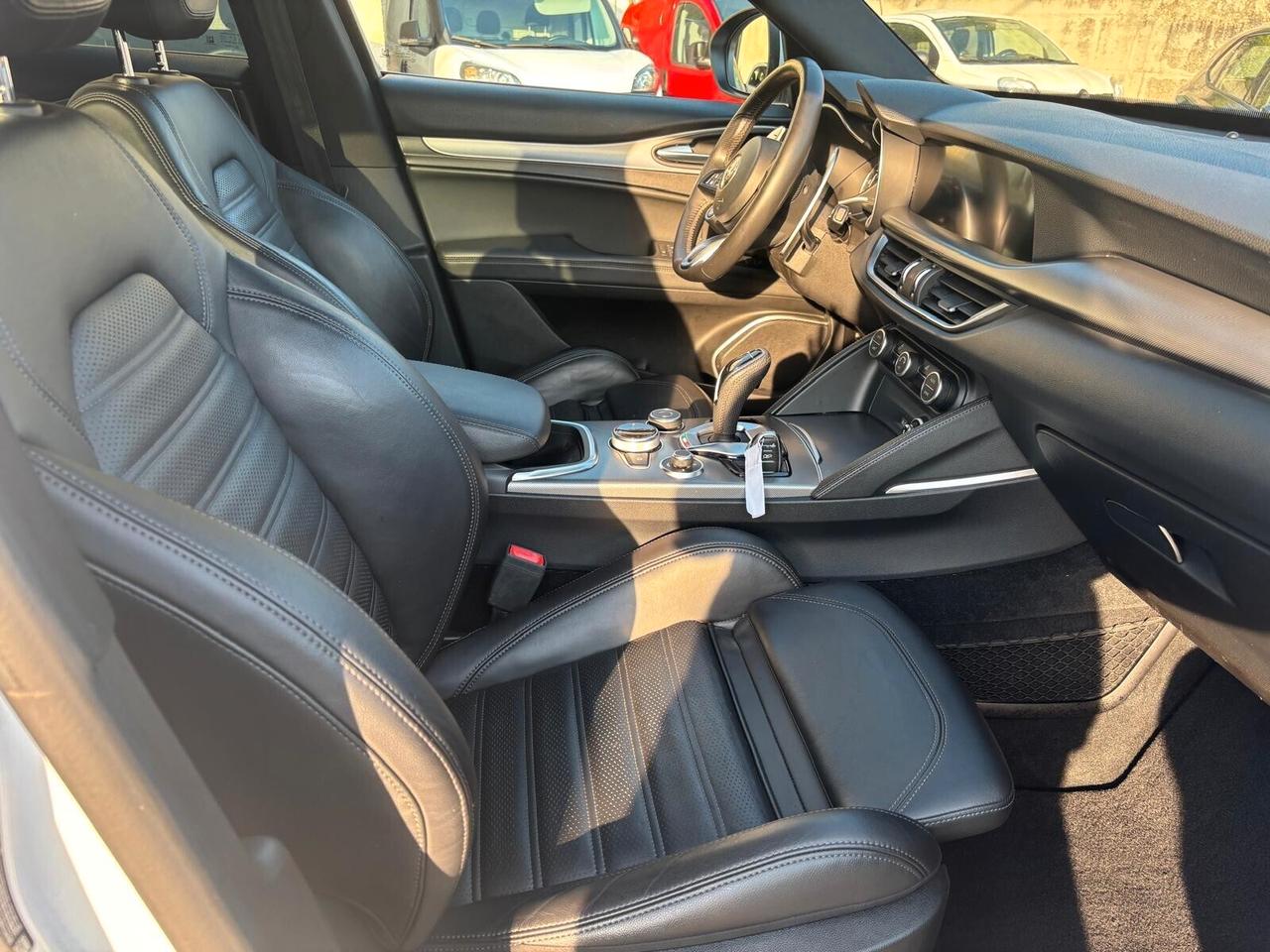 Alfa Romeo Stelvio 2.2 Tb 210 CV AT8 Q4 Veloce - 2021