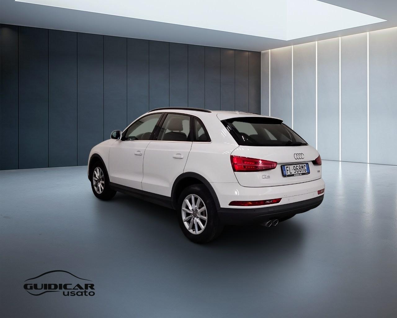 AUDI Q3 I 2015 - Q3 2.0 tdi Business 120cv s-tronic