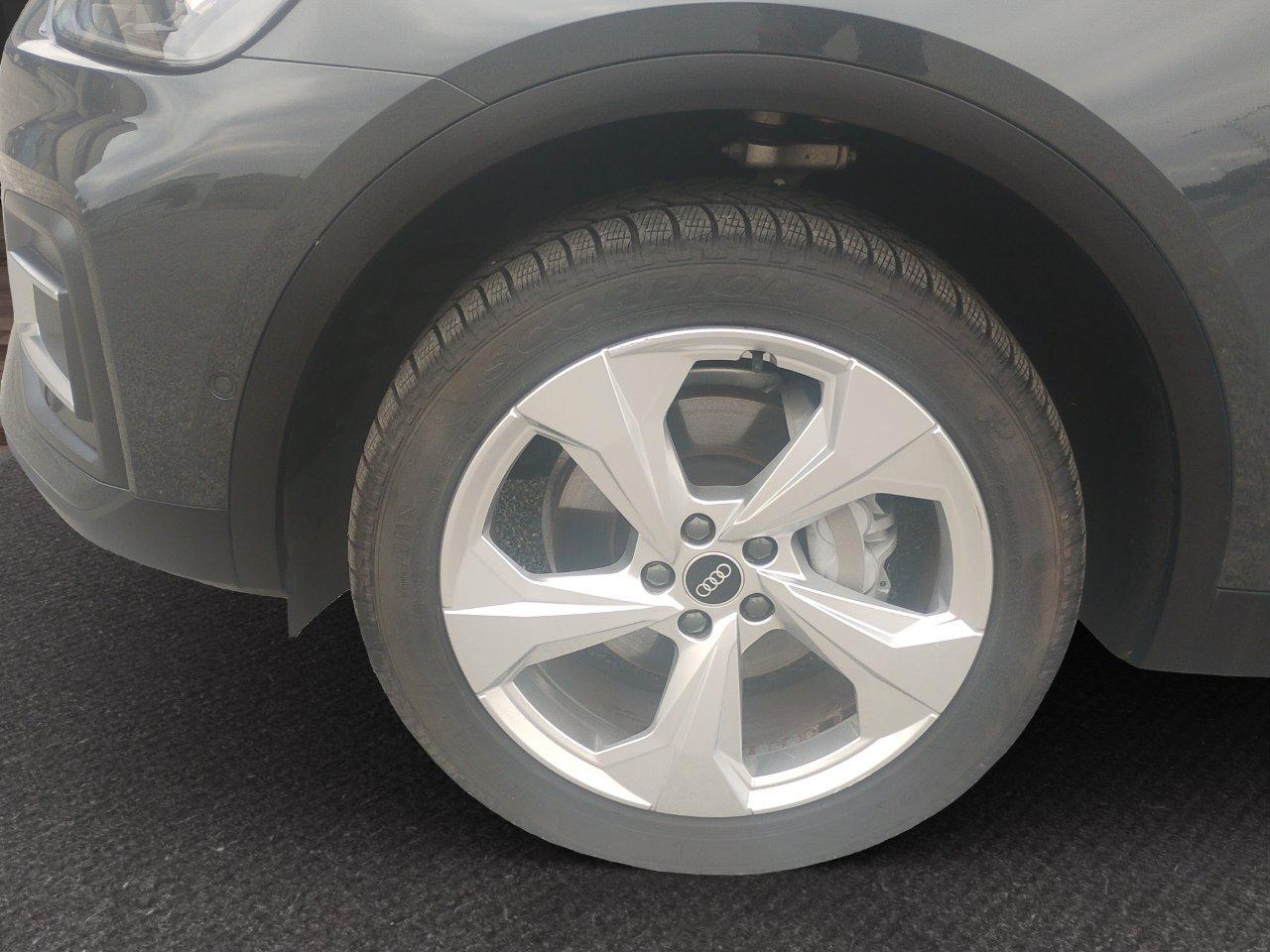 Audi Q5 40 2.0 tdi mhev 12V.quattro s-tronic.CERCHI 20