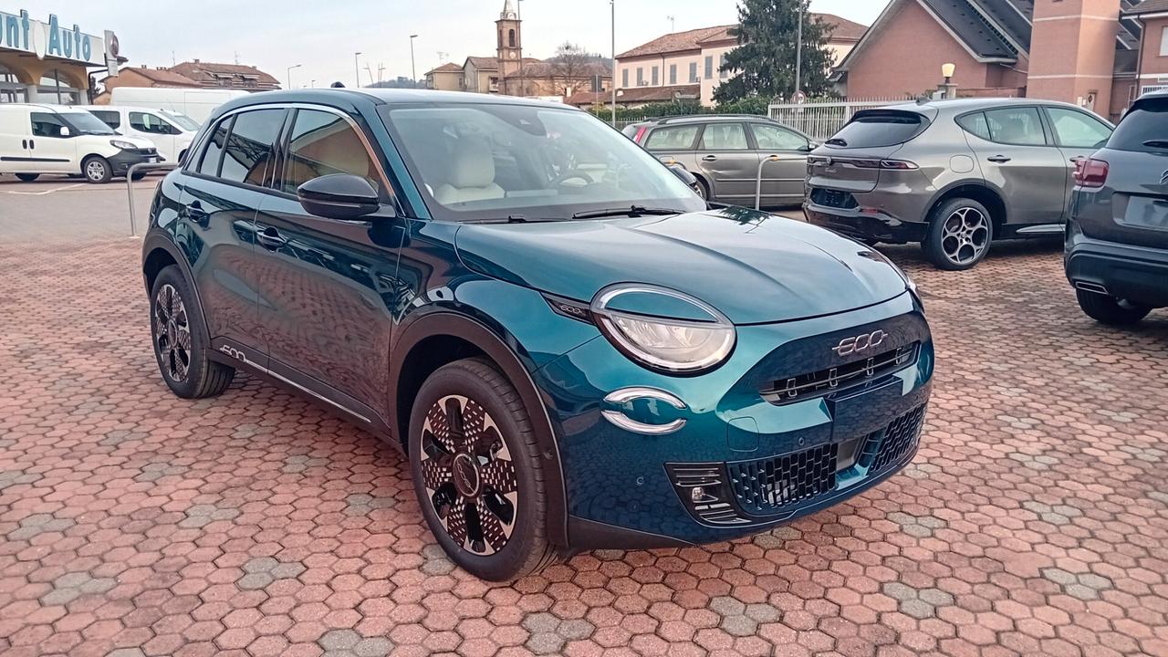 Fiat 600 1.2 Hybrid 145 CV DCT MHEV La Prima * SENZA VINCOLO DI FINANZIAMENTO*