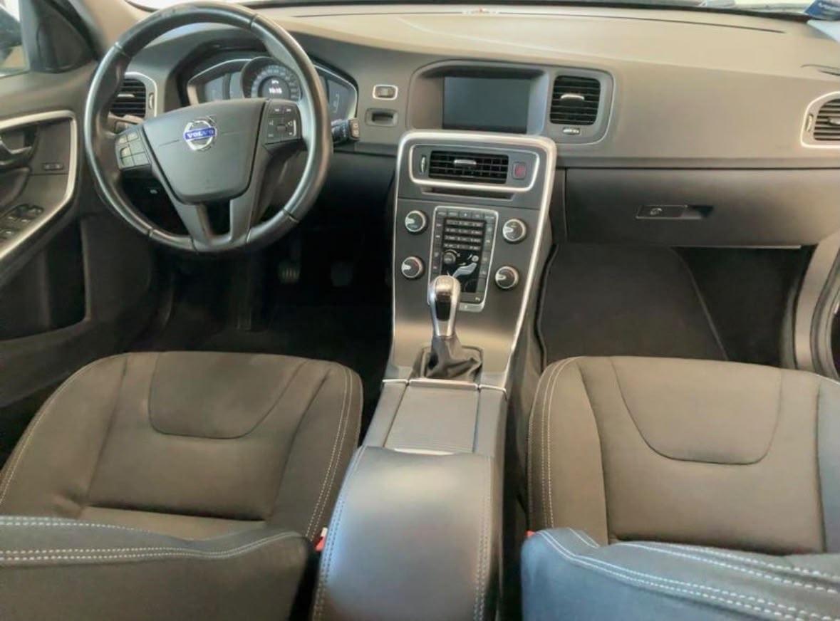 Volvo V60 D2 11/2016