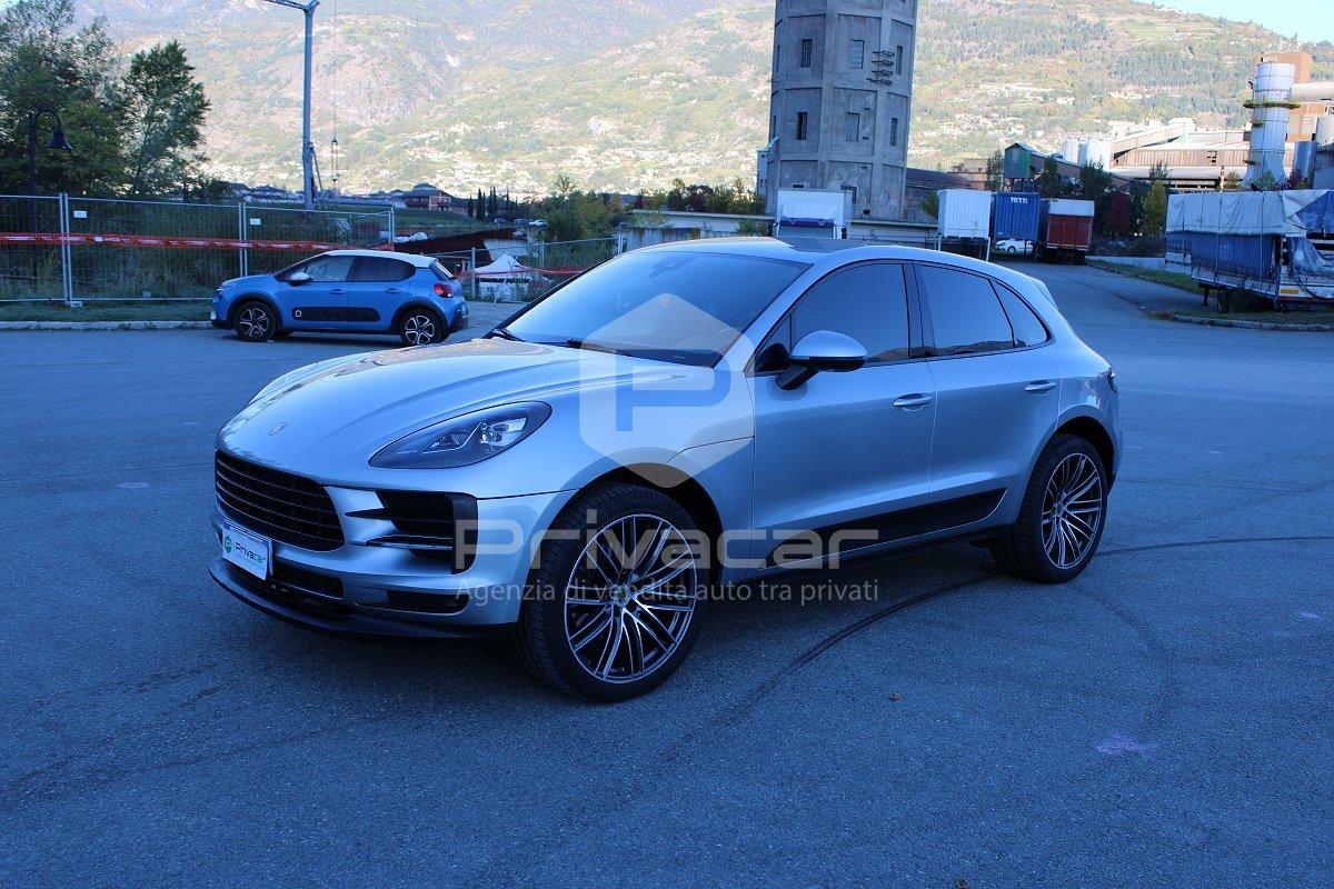 PORSCHE Macan 2.0