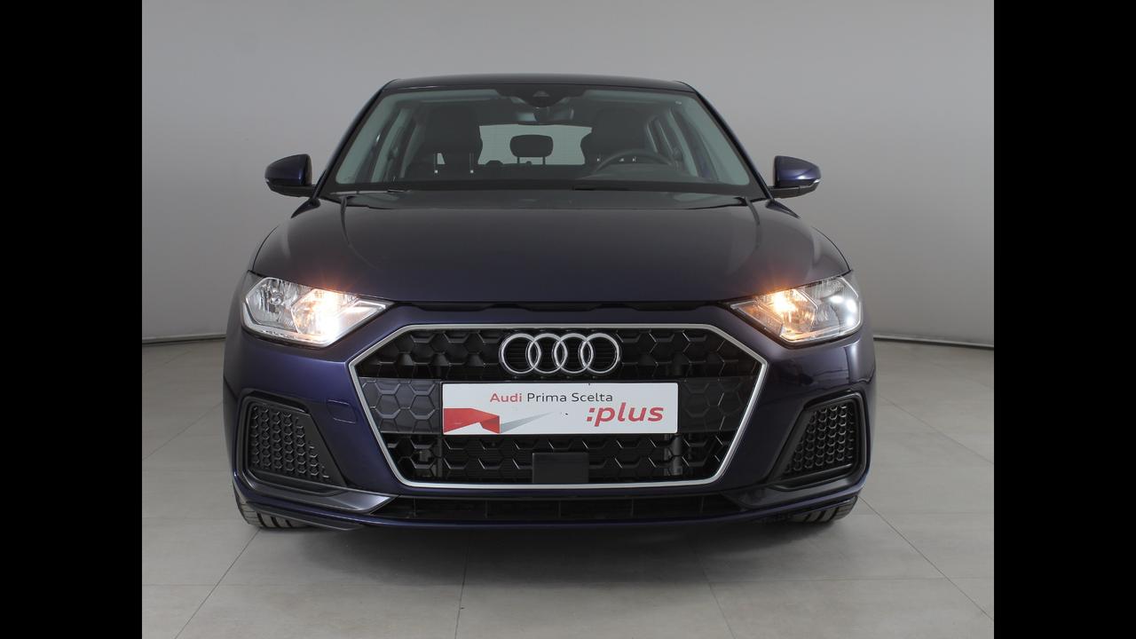 AUDI A1 II 2019 Sportback - A1 Sportback 25 1.0 tfsi Business