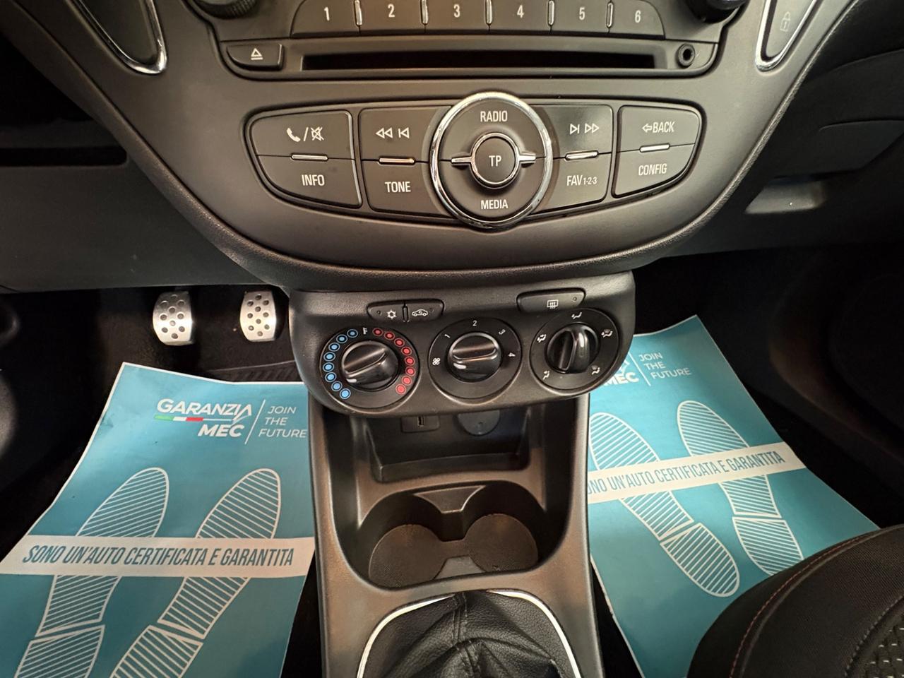 Opel Corsa b-Color 1.2 ben 69cv 2018 neopatentati
