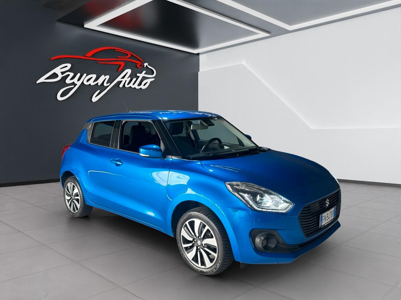 Suzuki Swift 1.2 Hybrid 4WD AllGrip Top (CON GANCIO TRAINO)