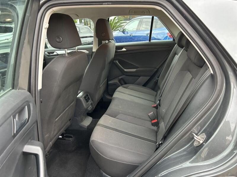 Volkswagen T-Roc I 2022 2.0 tdi Life 150cv dsg