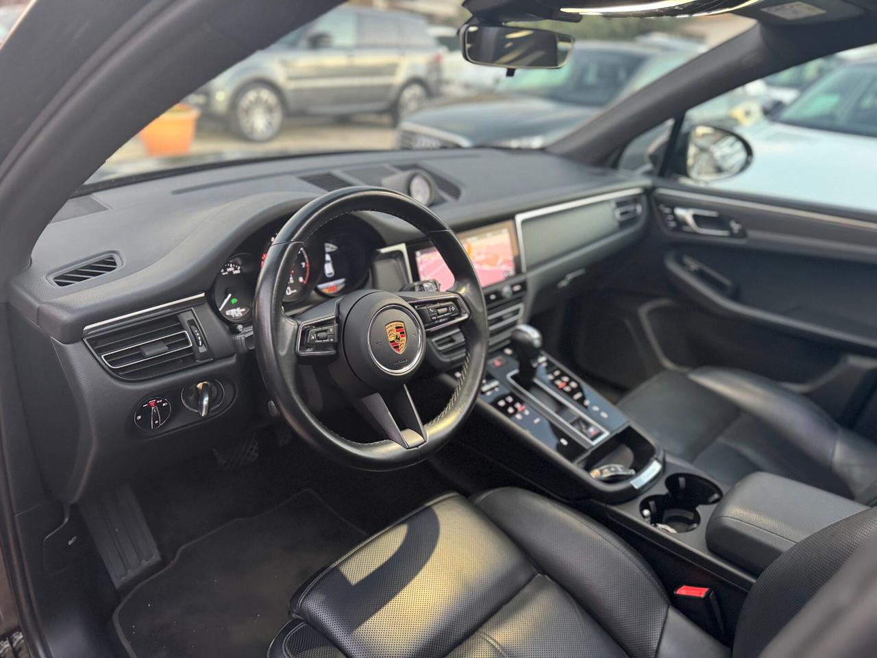 PORSCHE MACAN FULL BLACK ( IVA ESPOSTA )