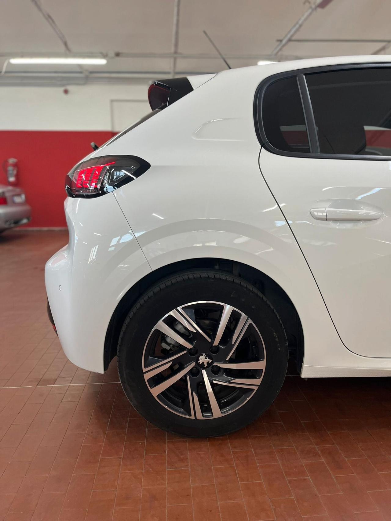 Peugeot 208 BlueHDi 100 Stop&Start 5 porte Allure