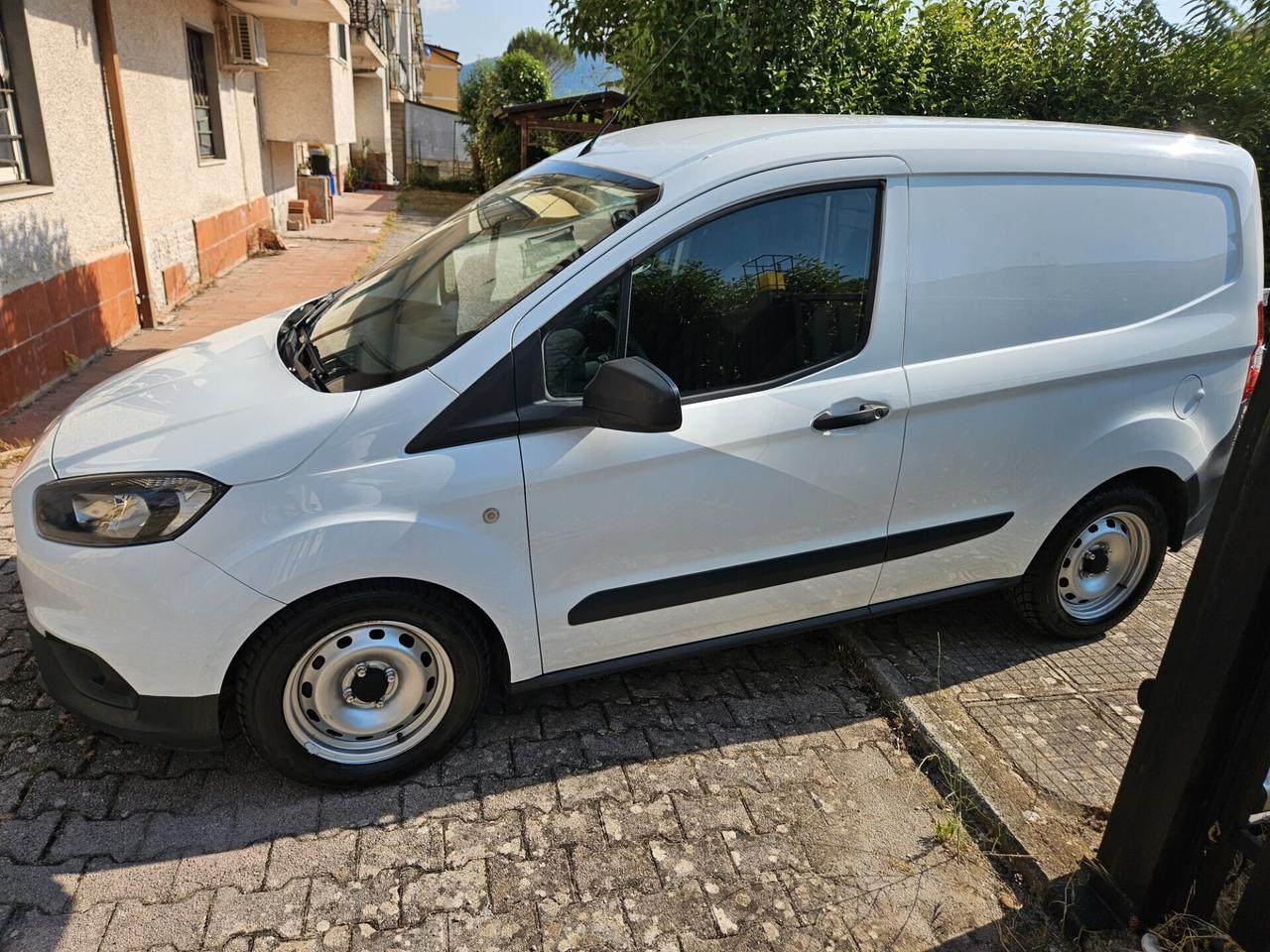 Ford Transit Courier Transit Courier 1.5 TDCi 100CV Van Trend