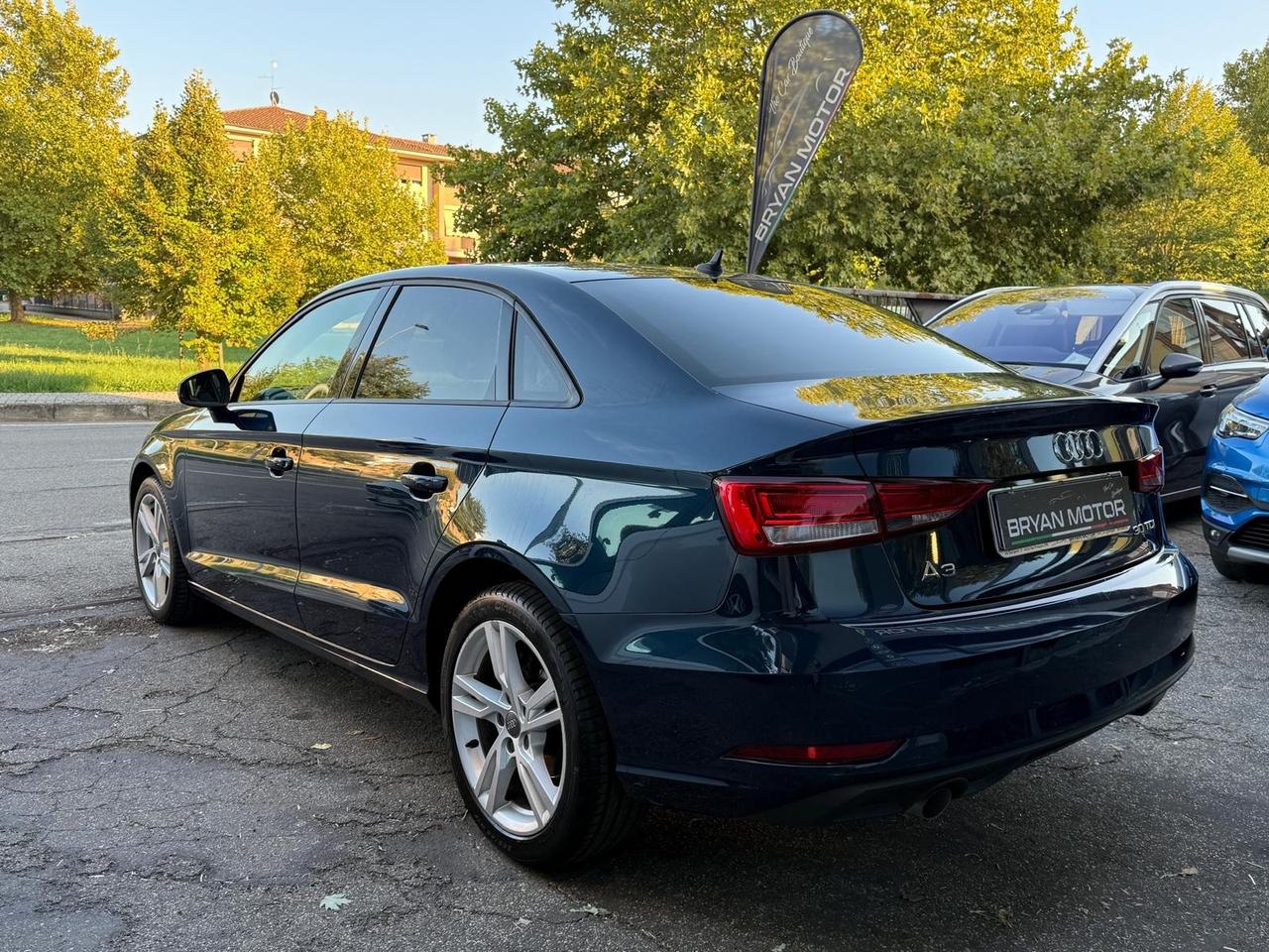 Audi A3 Sedan 30 TDI Business