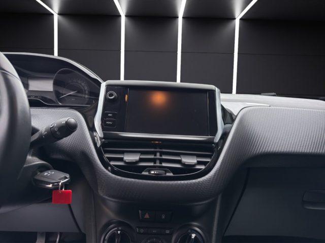 PEUGEOT 208 1° serie BlueHDi 100 S&S 5 porte Signature