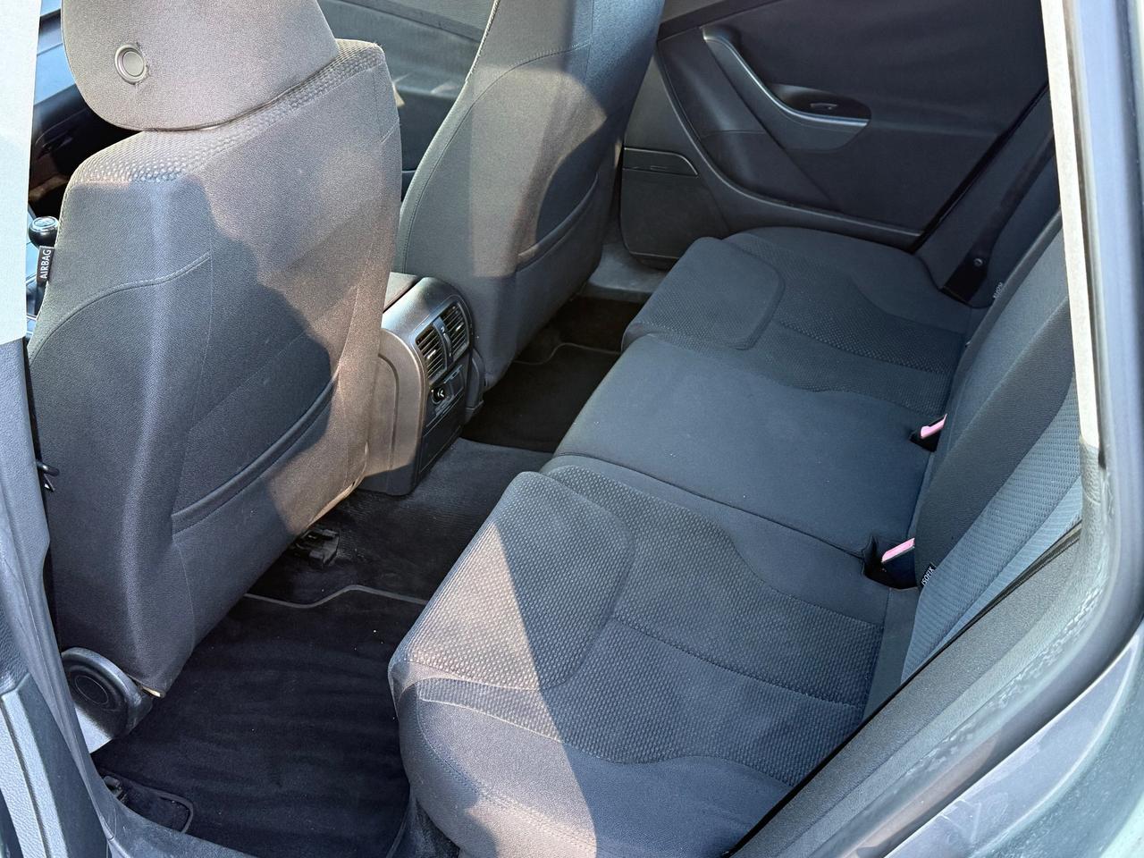 Volkswagen Passat 2.0 TDI DPF Var. Comfortline