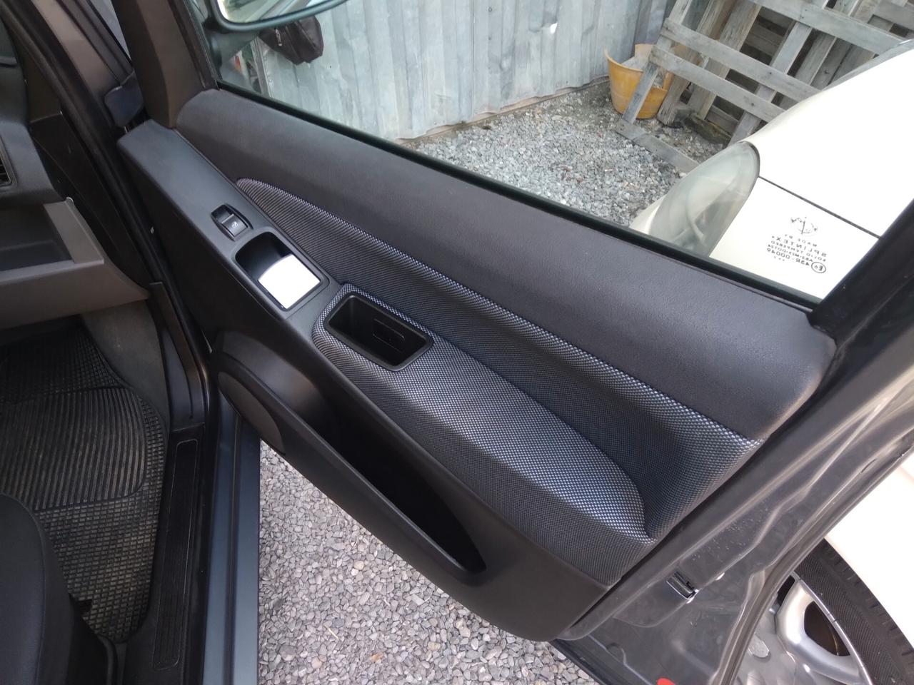 Fiat Idea 1.3 Multijet 16V 70 CV BlackEnergy xneopatentati
