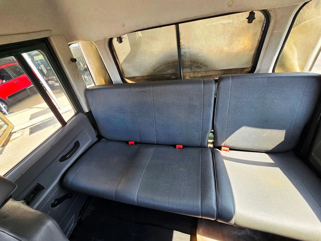 Land Rover Defender 110 TD5 CREW CAB "E"