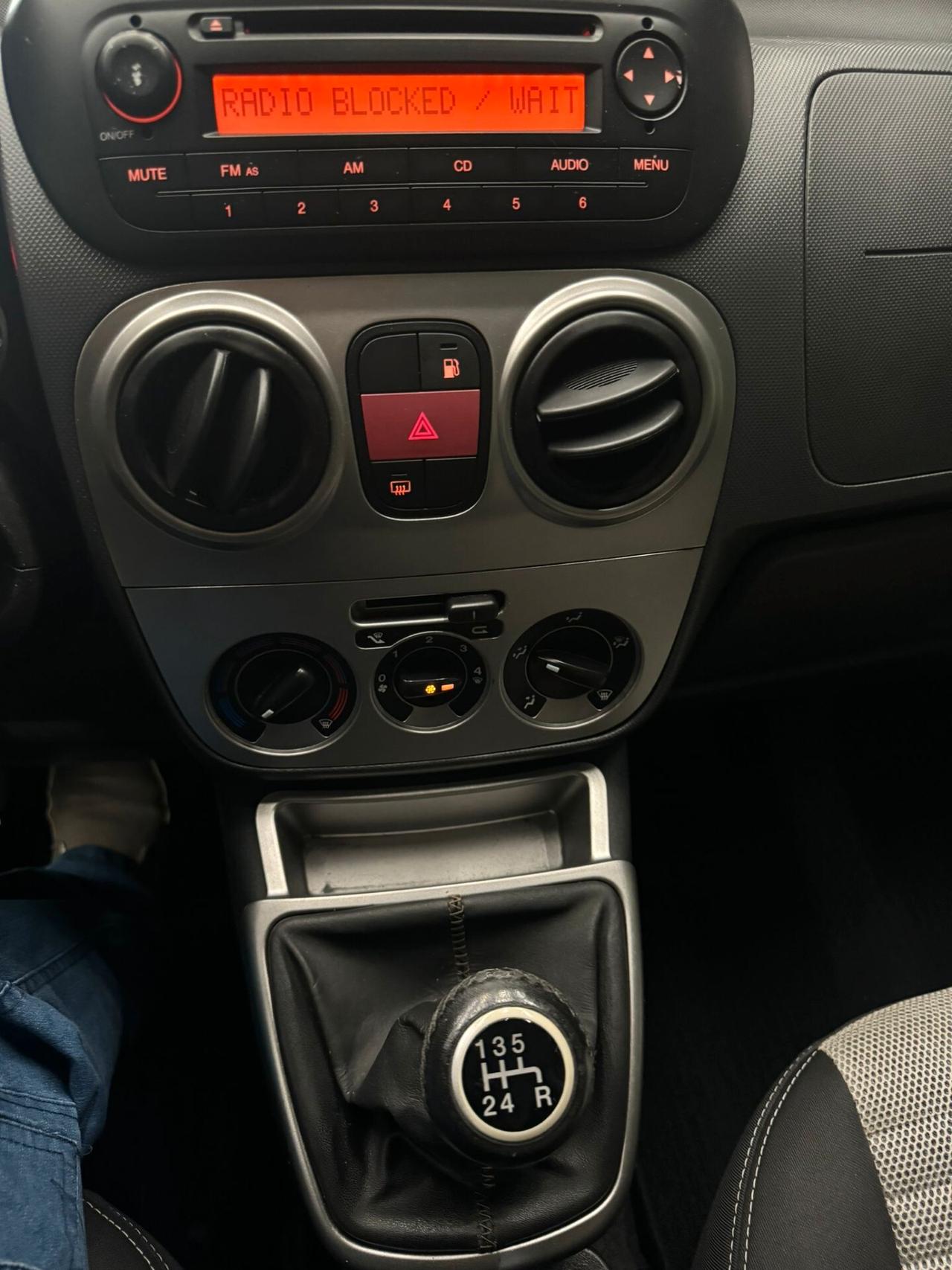 Fiat Qubo 1.4 8V 77 CV Active Natural Power