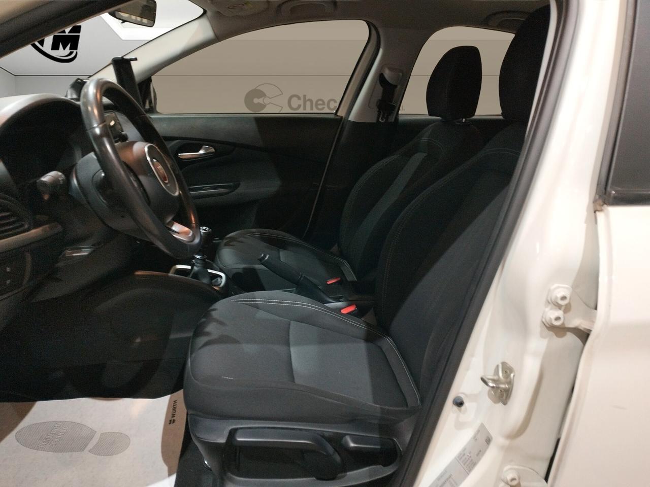 Fiat Tipo 5p 1.4 Easy 95cv my17 *NEOPATENTATI*