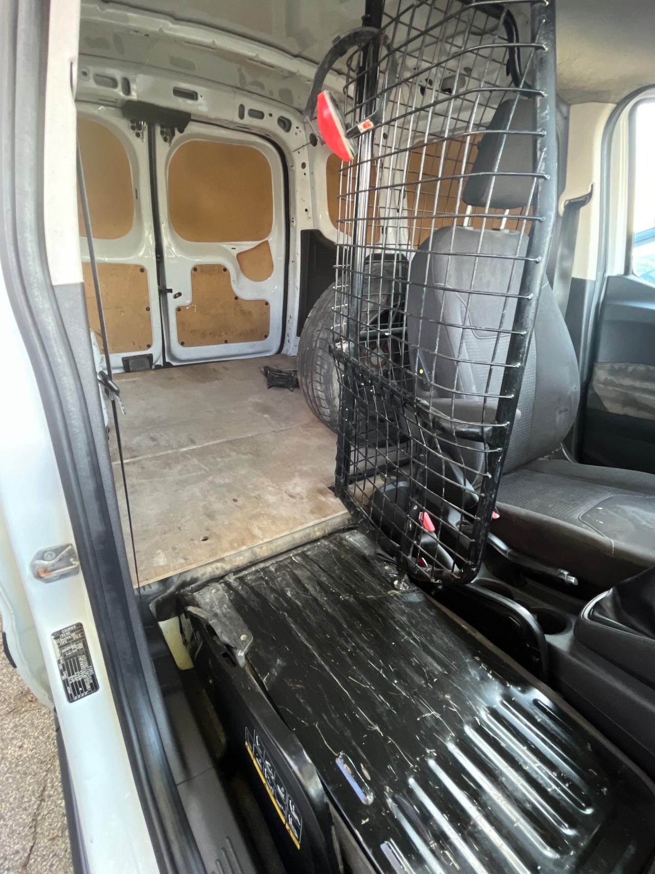 Ford Transit Courier 1.5 TDCi 75CV IVA INCLUSA