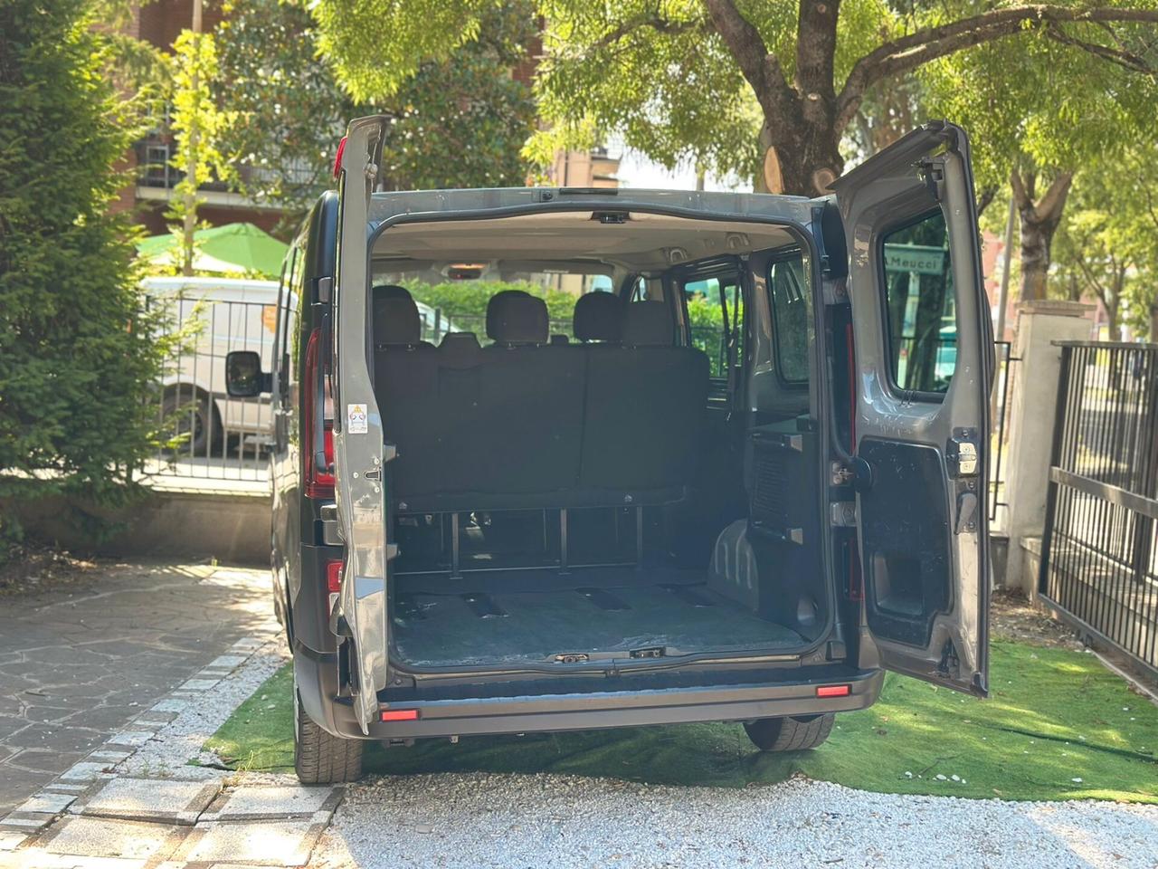 Opel Vivaro 1.6 BiTurbo S&S Combi Pulmino