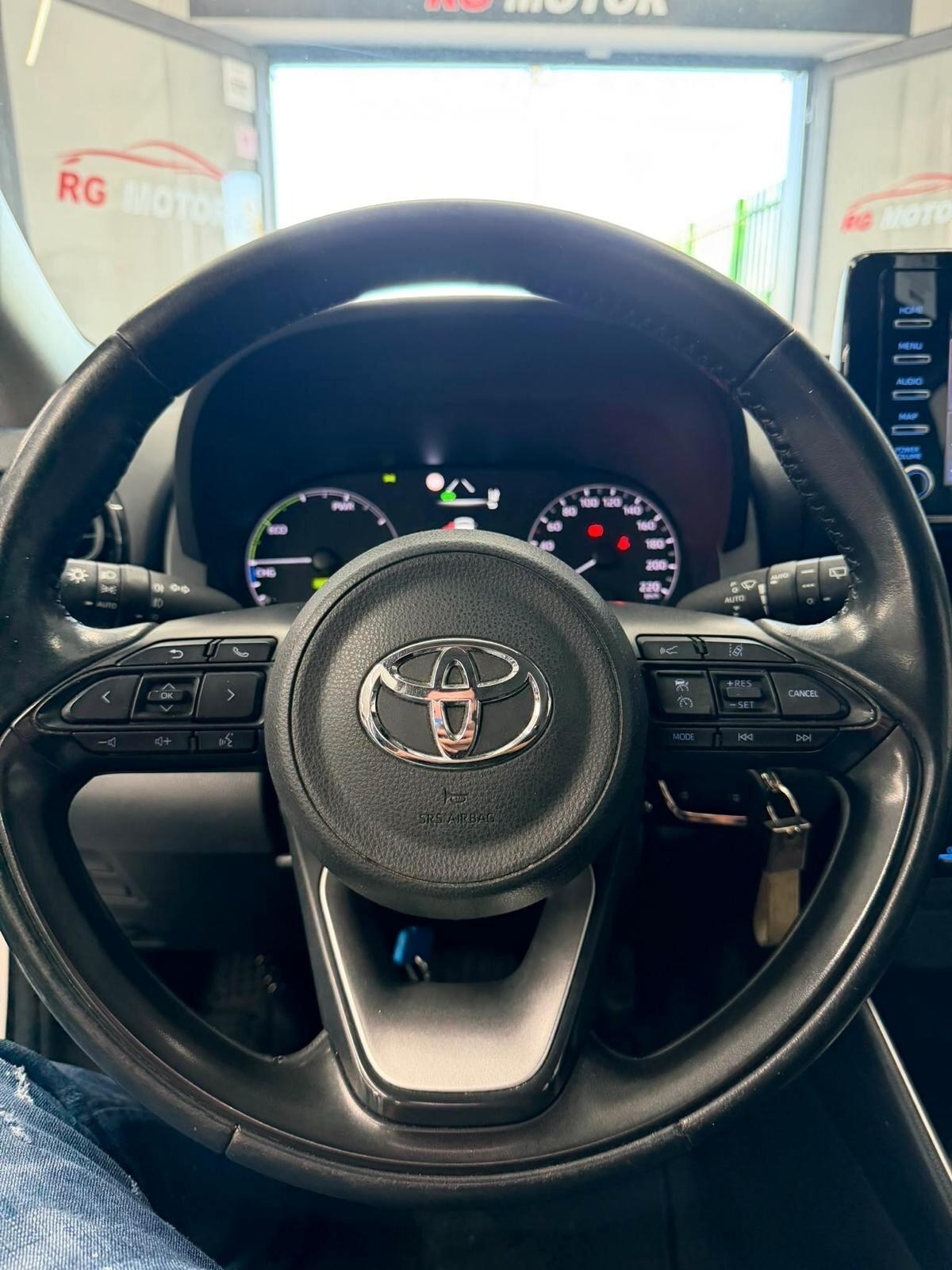 Toyota Yaris HYBRID