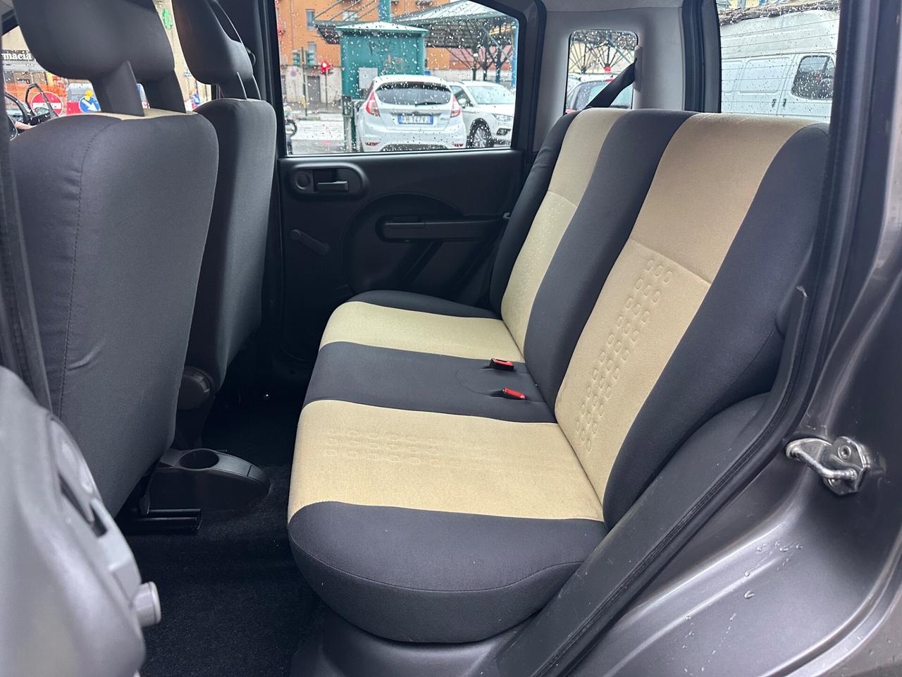 Fiat Panda 1.2 Dynamic GPL della casa fino 2031
