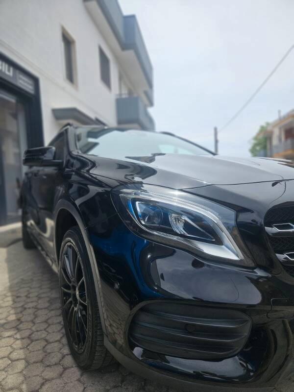 Mercedes Classe GLA 200 d Premium 4matic auto