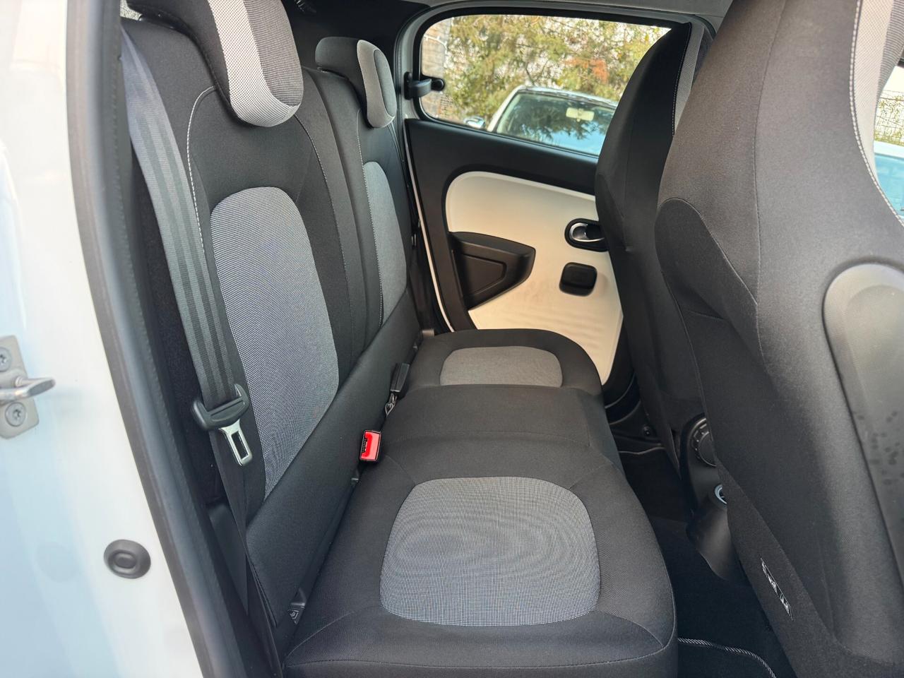 Renault Twingo SCe 73CV Intens 2020