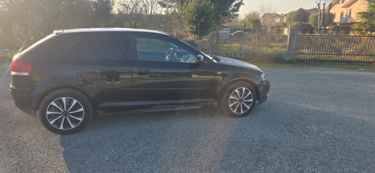 Audi A3 2.0 16V TDI Attraction