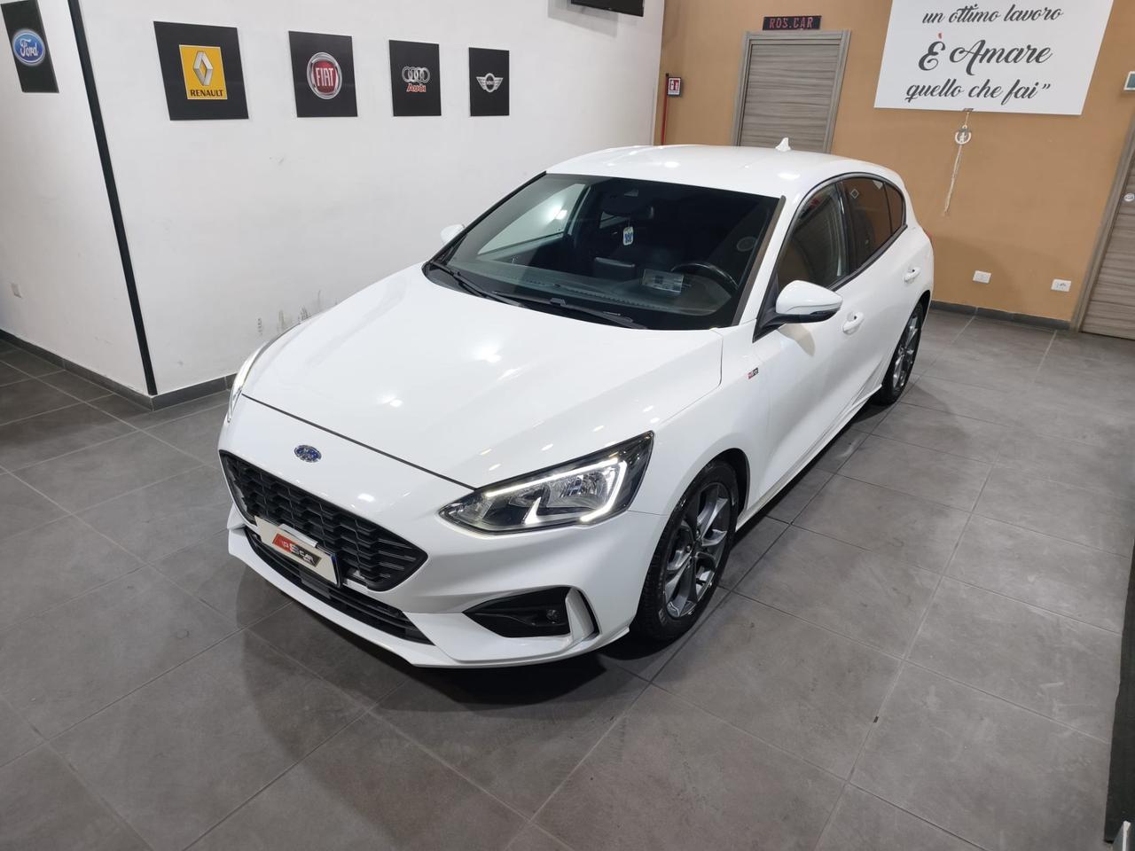 Ford Focus 1.5 TDCi 120 CV ST Line