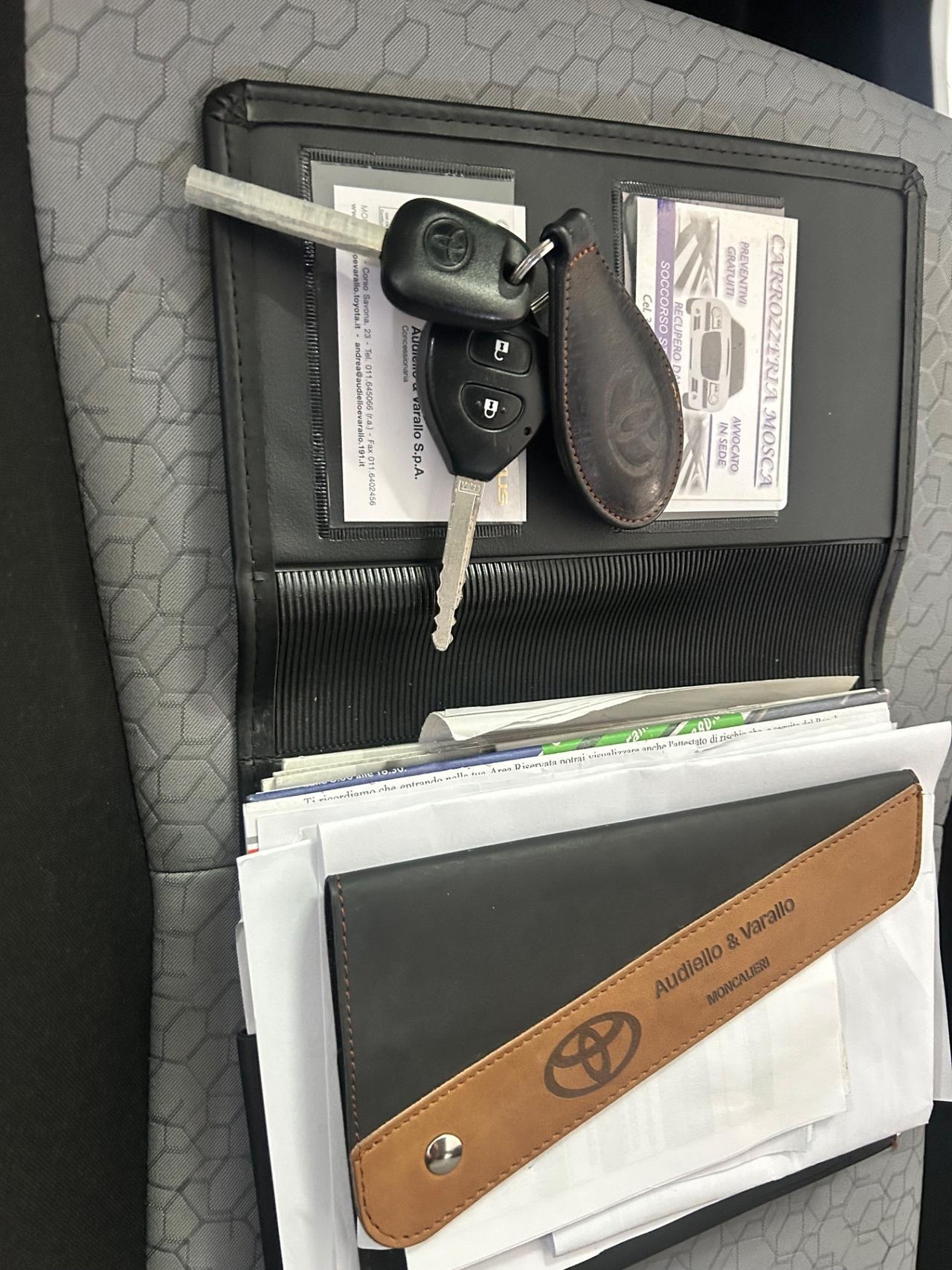 Toyota Yaris Limited