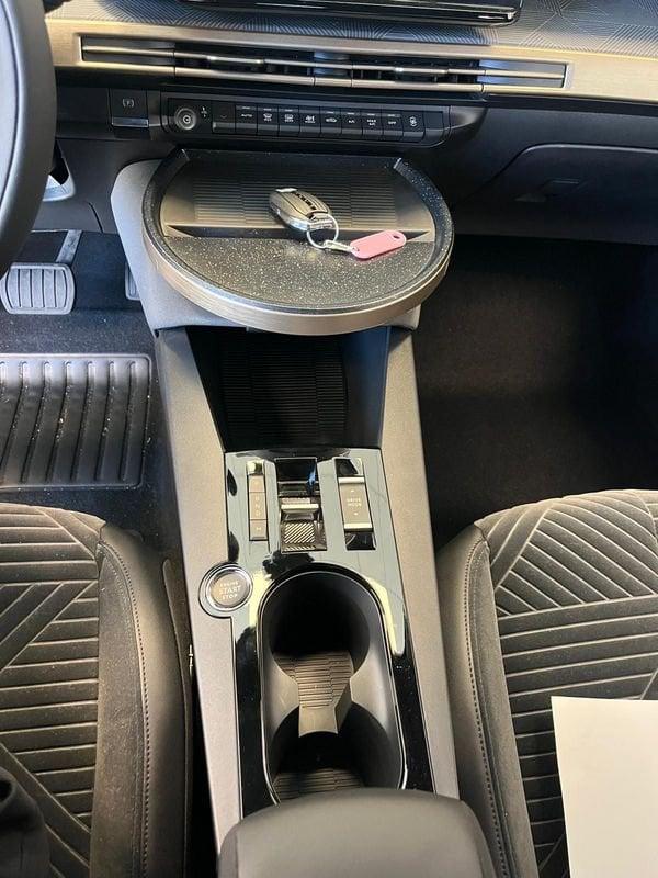 Lancia Ypsilon Ypsilon Hybrid e-DCT LX