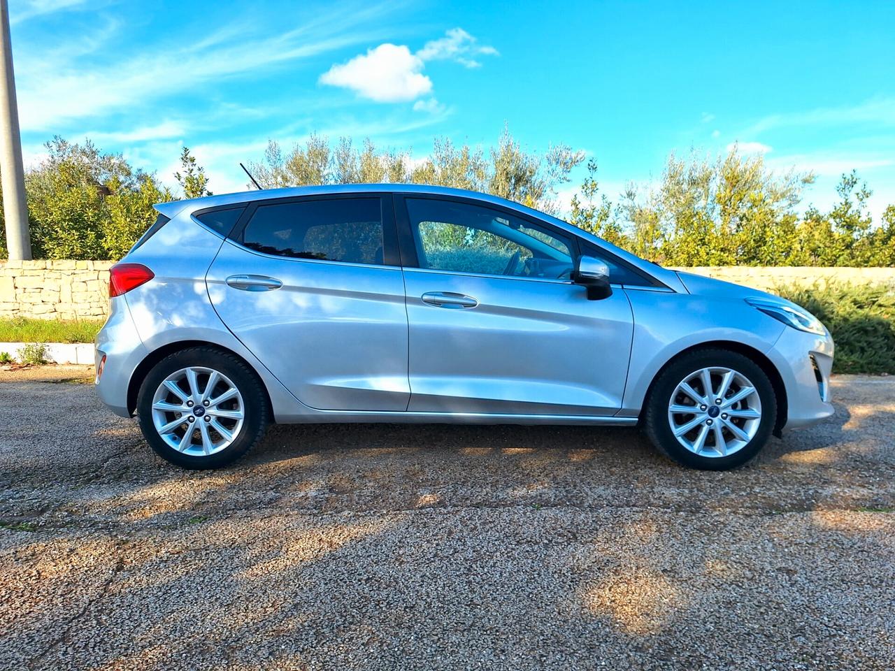 Ford Fiesta 1.1 75 CV GPL 5 porte Titanium