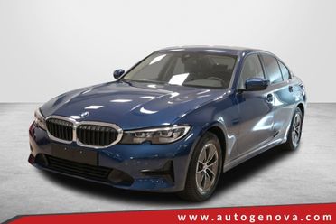 BMW 316D 122CV 6M. BUSINESS ADVANTAGE ( FARI LED - BMW DIGITAL COCKPIT - PELLE - NAVI - MIRROR - PDC )