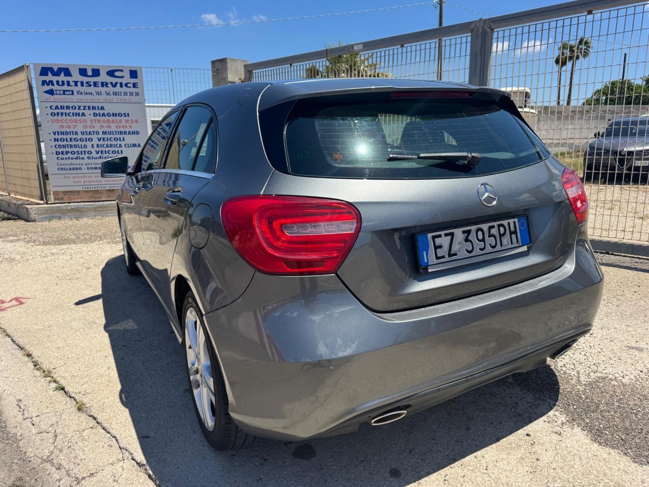 Mercedes-benz A 180 - 1.6 benz - 2013