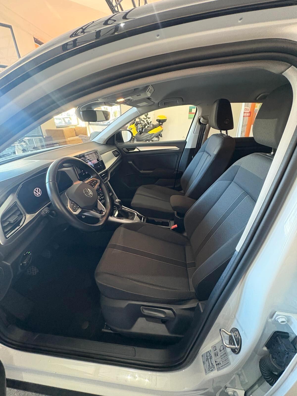 Volkswagen T-Roc 2.0 TDI SCR R-Line