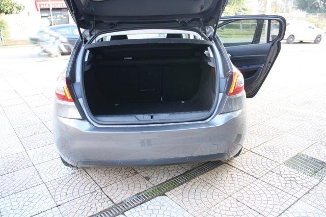 PEUGEOT 308 PureTech Turbo 130 S&S EAT8 ALLURE